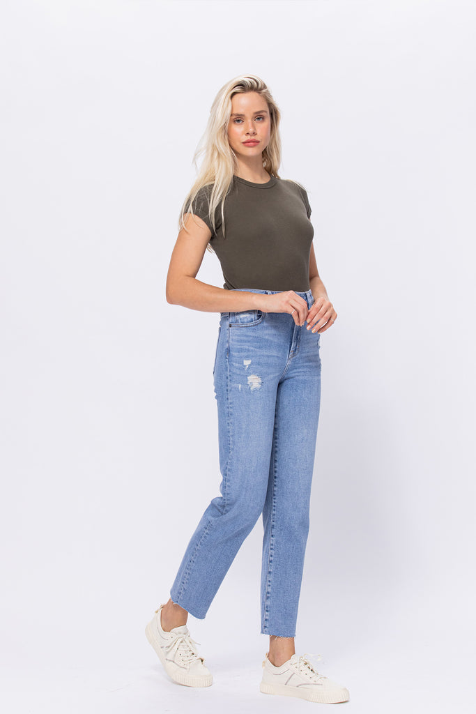 TRACEY  <p/> LIGHT WASH STRETCH STRAIGHT JEAN