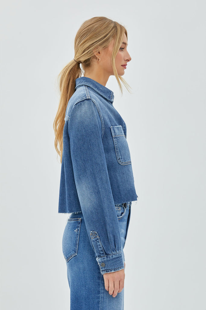 [ABBEY] MEDIUM WASH CROPPED DENIM SHIRT