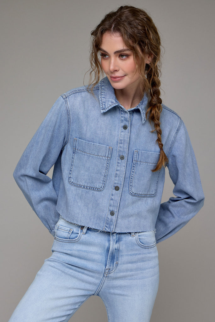 [ABBEY] Vintage Wash Cropped Denim Shirt