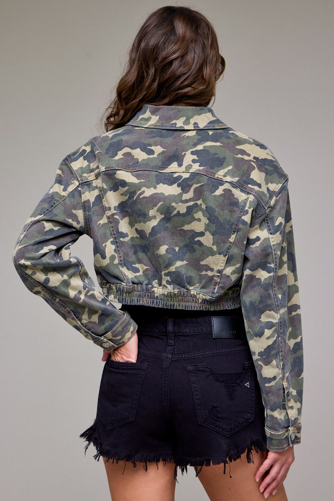 [REBEL] Camo Cropped Cargo Jacket