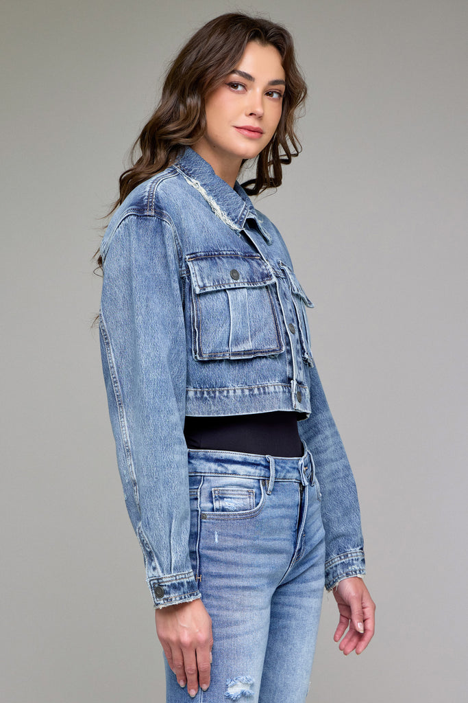 [REBEL] MEDIUM WASH CROPPED CARGO JACKET