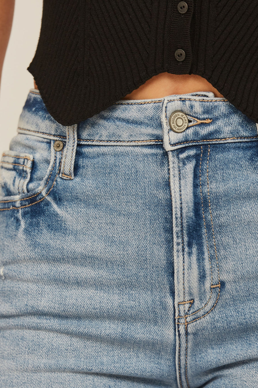 [TRACEY] MEDIUM WASH DISTRESSED STRETCH STRAIGHT JEAN