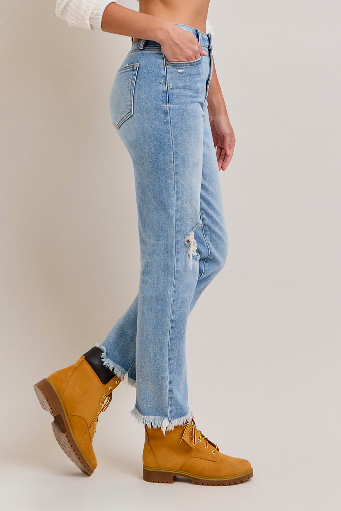 [TRACEY] MEDIUM LIGHT WASH 29" INSEAM TRACEY HIGH RISE STRAIGHT