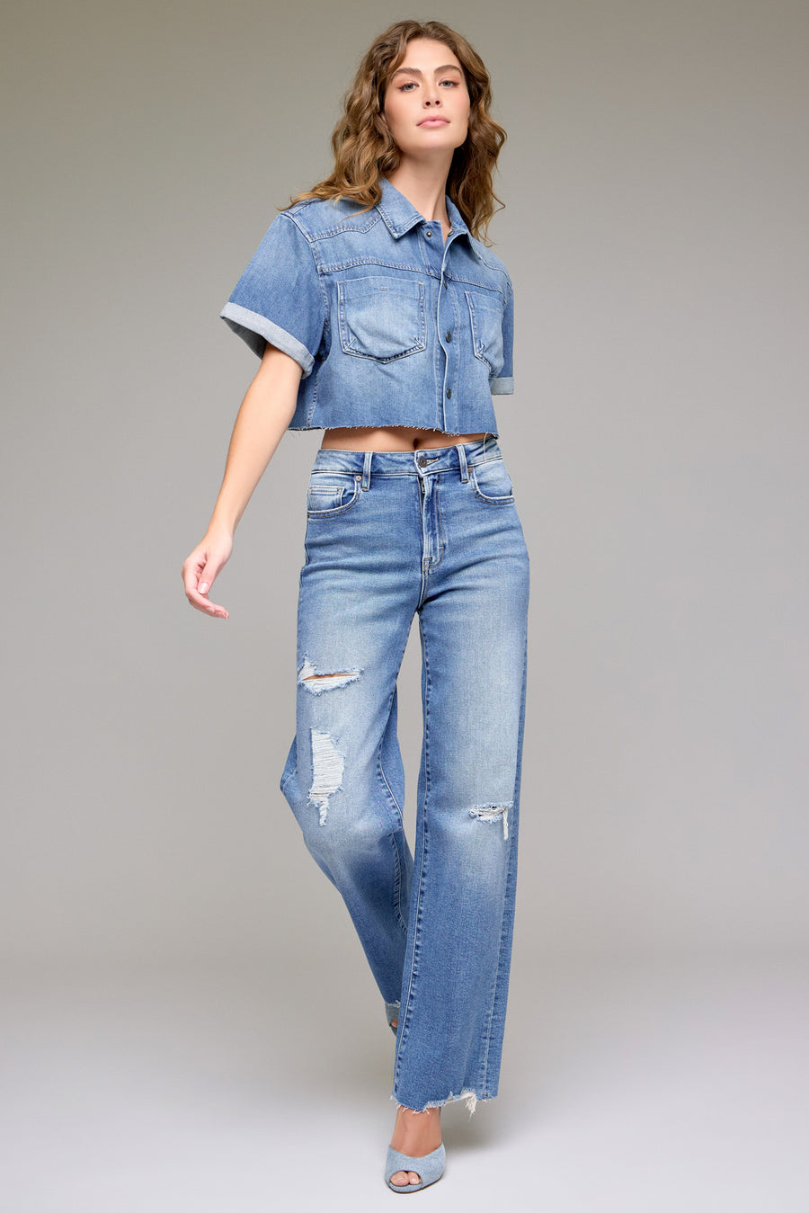 [ABBEY] Medium Boxy Super Soft Cropped Shirt