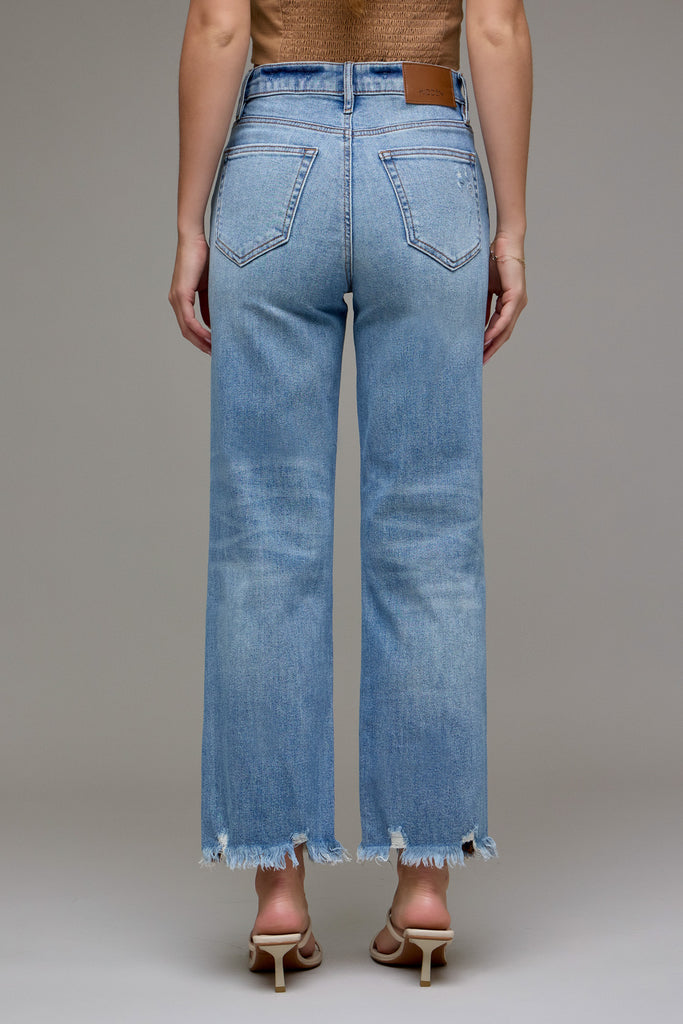 [ELLA] Medium Light 28" Inseam Distressed Stretch Wide Straight