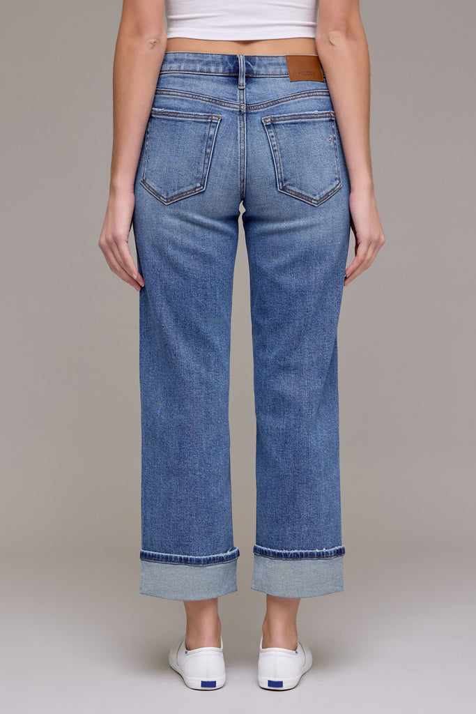 [ELLA] Medium Wash 31" Inseam Mid Rise Cuffed Wide Straight