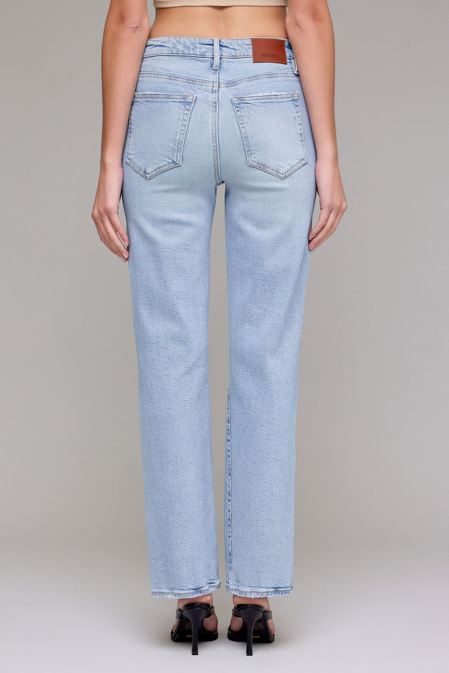 [ELLA] Light Wash Distressed 31" Inseam Wide Straight