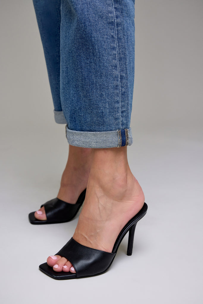 [ELLA] High Rise Classic Straight with Double Cuff