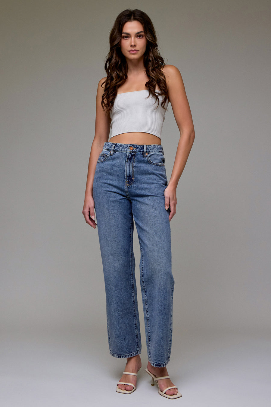 [ELLA] Medium Light Clean Classic High Classic Straight