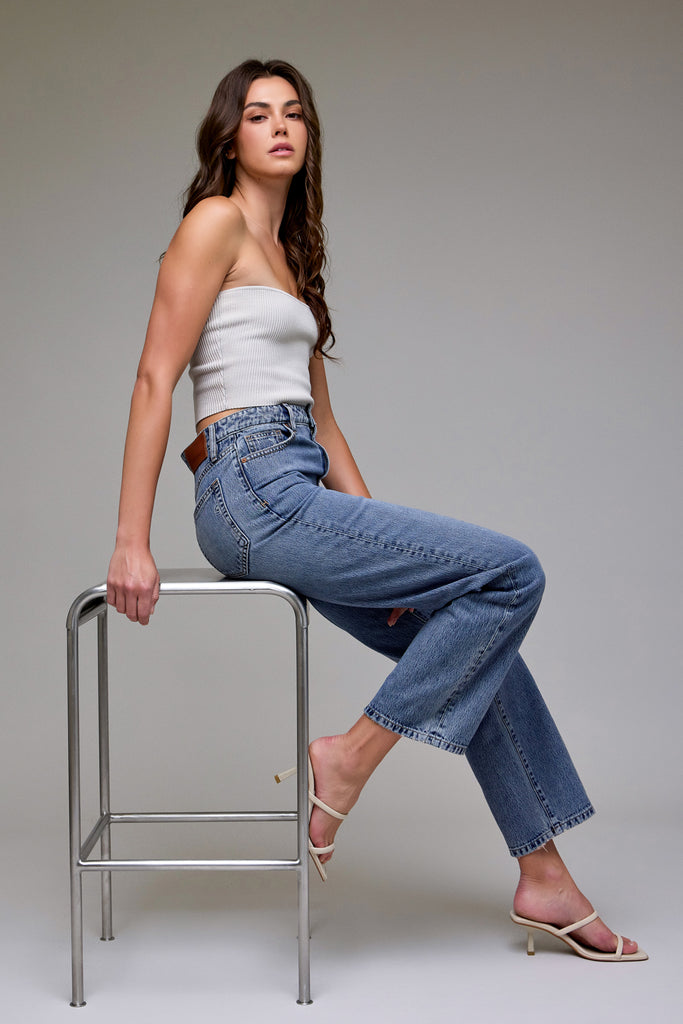 [ELLA] Medium Light Clean Classic High Classic Straight