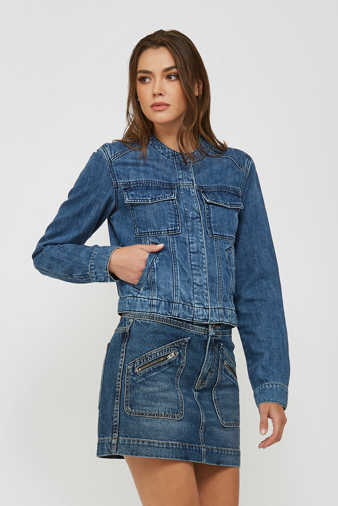 [REBEL] DARK WASH COLLARLESS FASHION TRUCKER JACKET