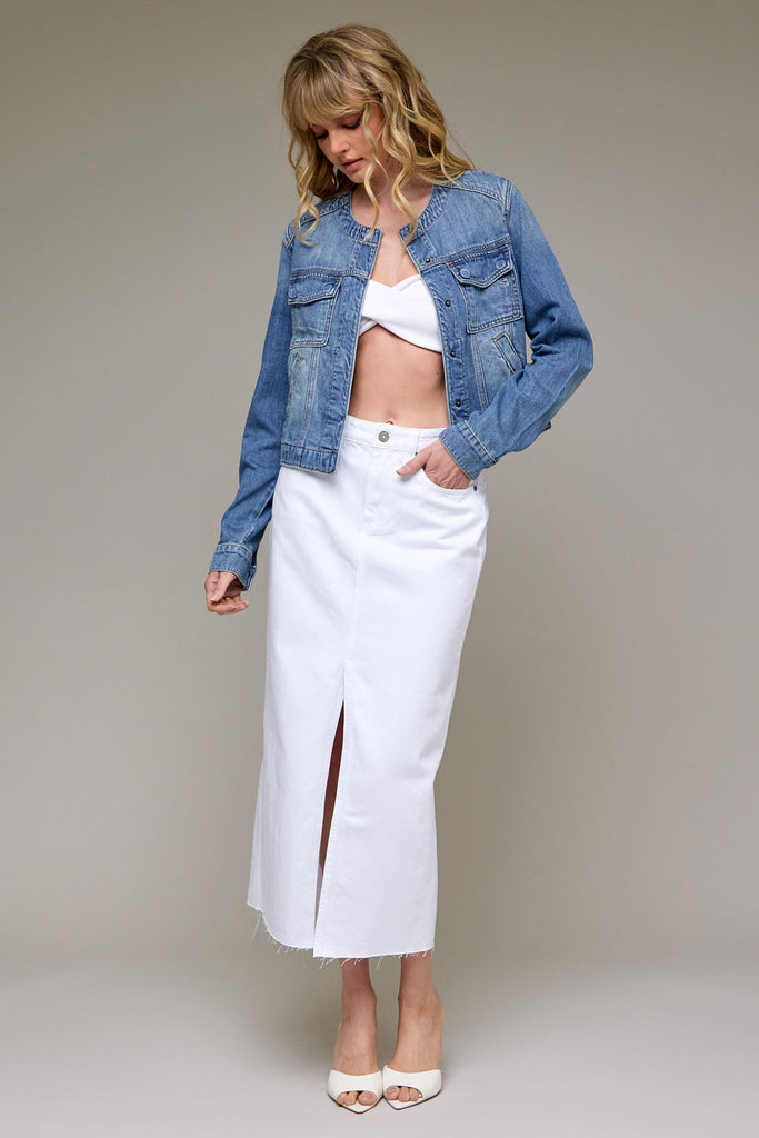 [REBEL] MEDIUM LIGHT COLLARLESS TRUCKER JACKET