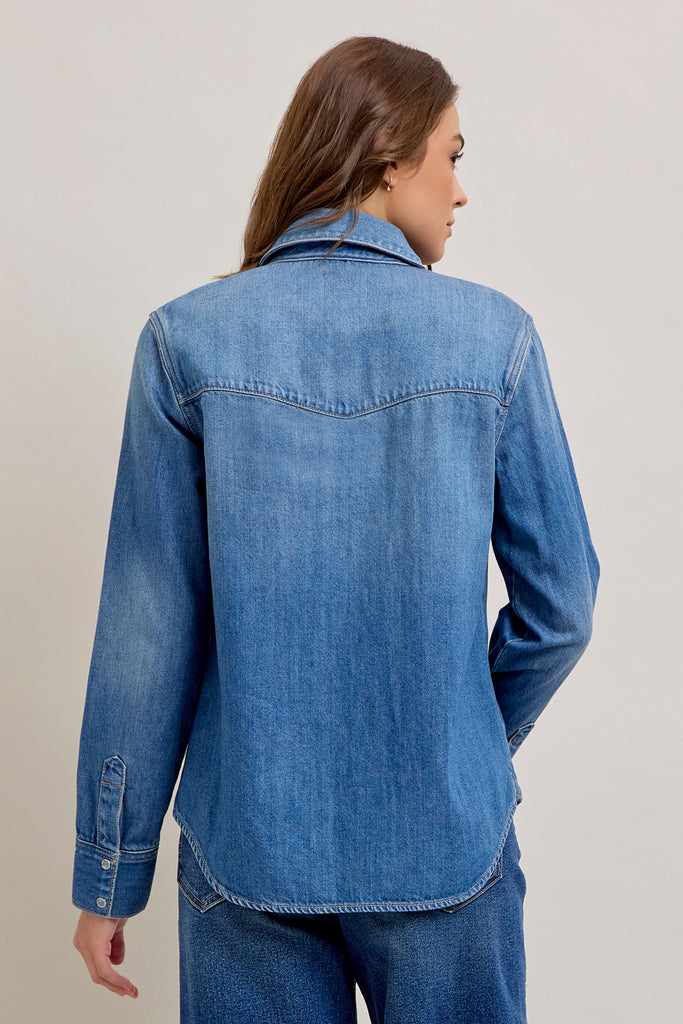 [ABBY] MEDIUM WASH BASIC WESTERN SHIRT