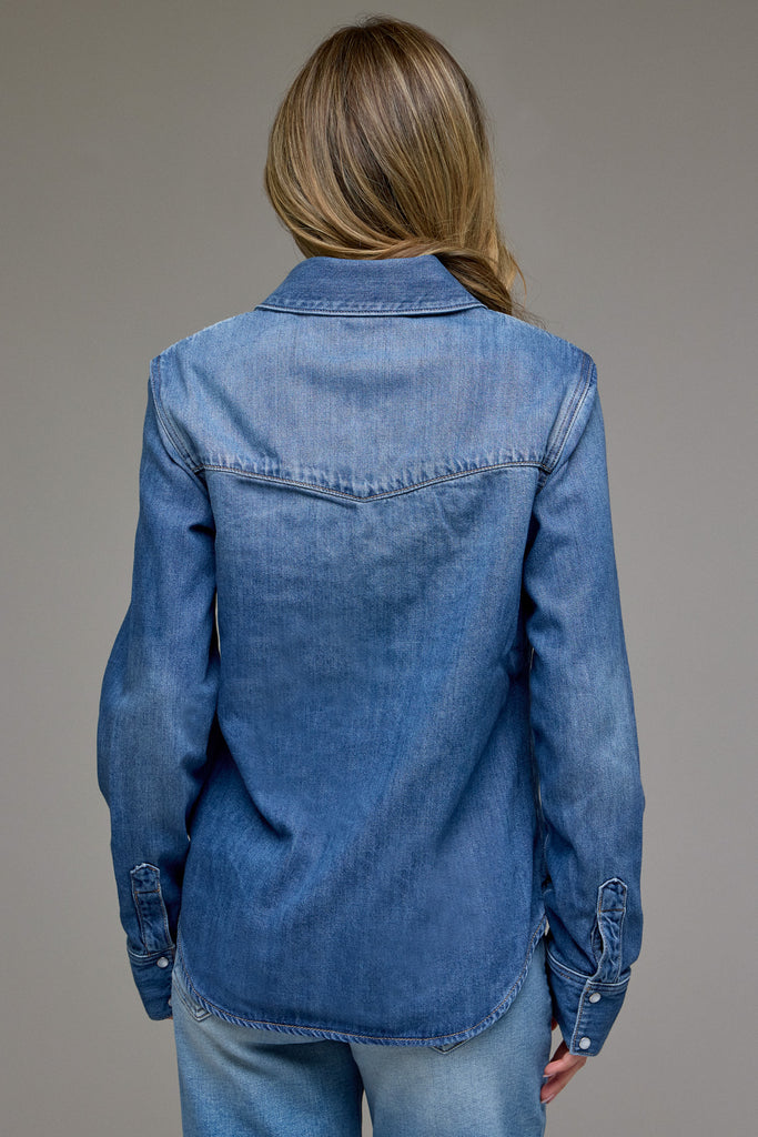 [ABBY] Medium Wash Basic Western Shirt