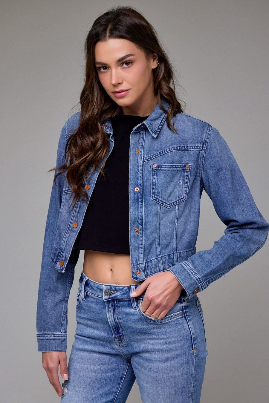 [REBEL] Medium Wash Super Soft Cropped Jacket
