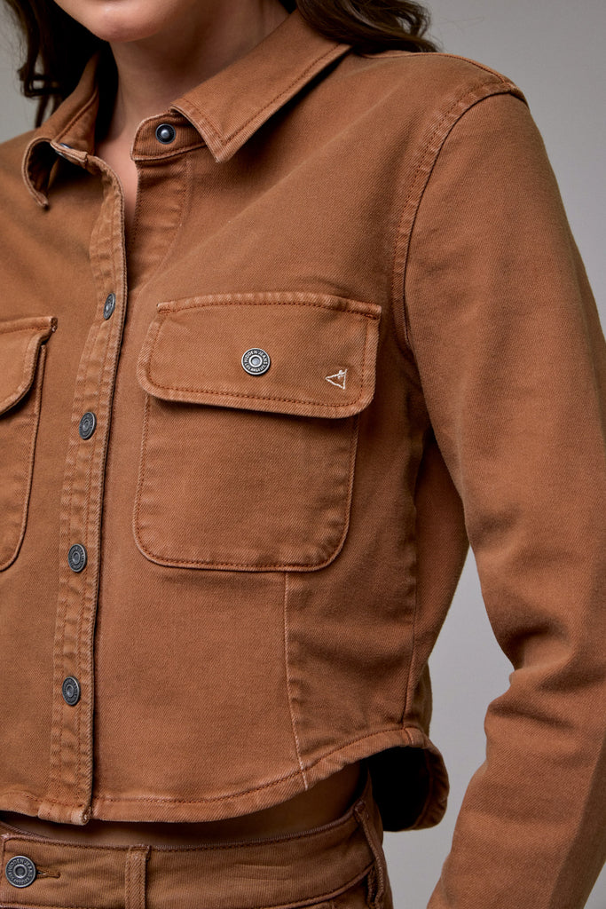 [ABBEY] Tawney Wash Tapered Button-up Shirt
