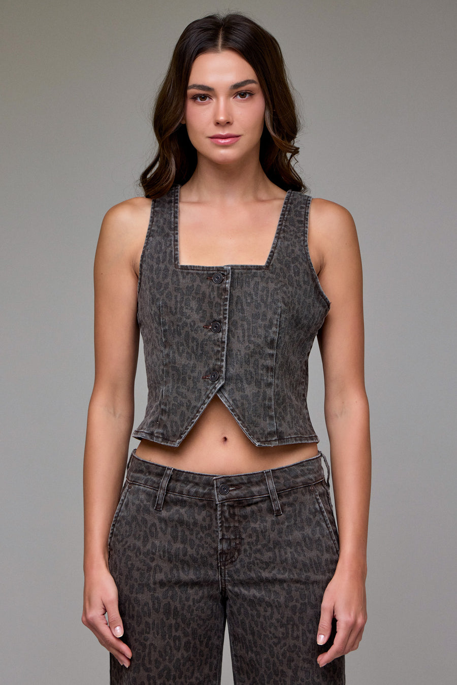 [REBEL] Brown Cheetah Vest