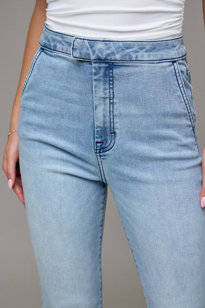 [HAPPI] Light Wash High Rise Extended Waistband 33" Inseam Flare