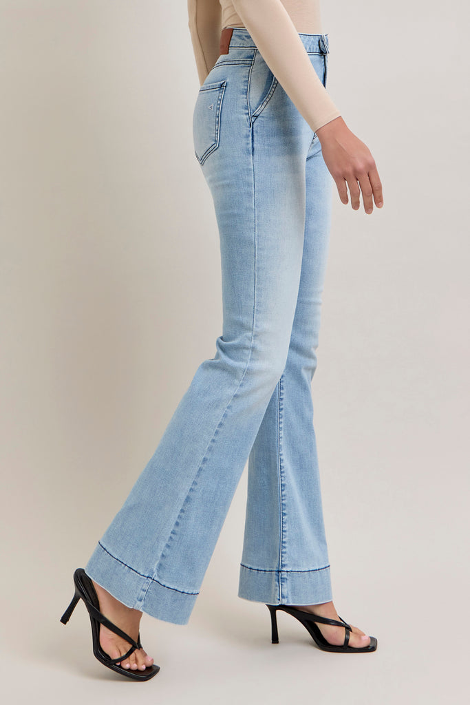 [HAPPI] Light Wash High Rise Extended Waistband 33" Inseam Flare