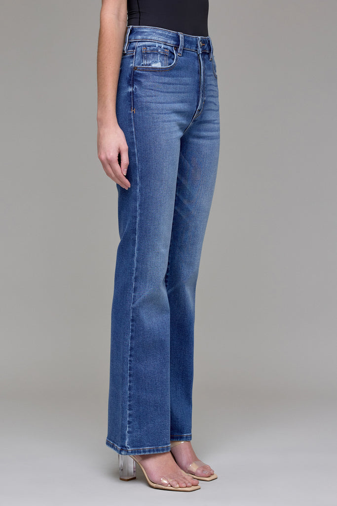 [HAPPI] Medium Wash Classic 31" Inseam Flare