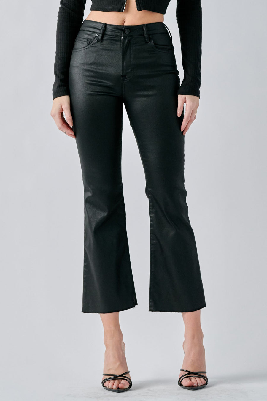 [HAPPI] Black Coated Cropped Flare