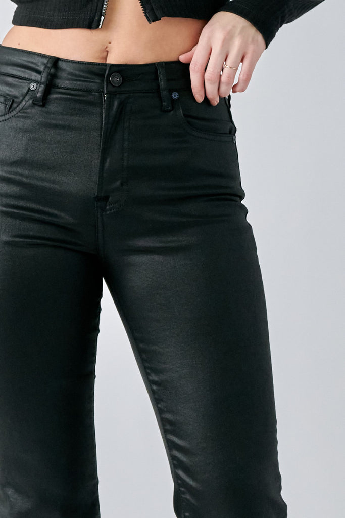 [HAPPI] Black Coated Cropped Flare