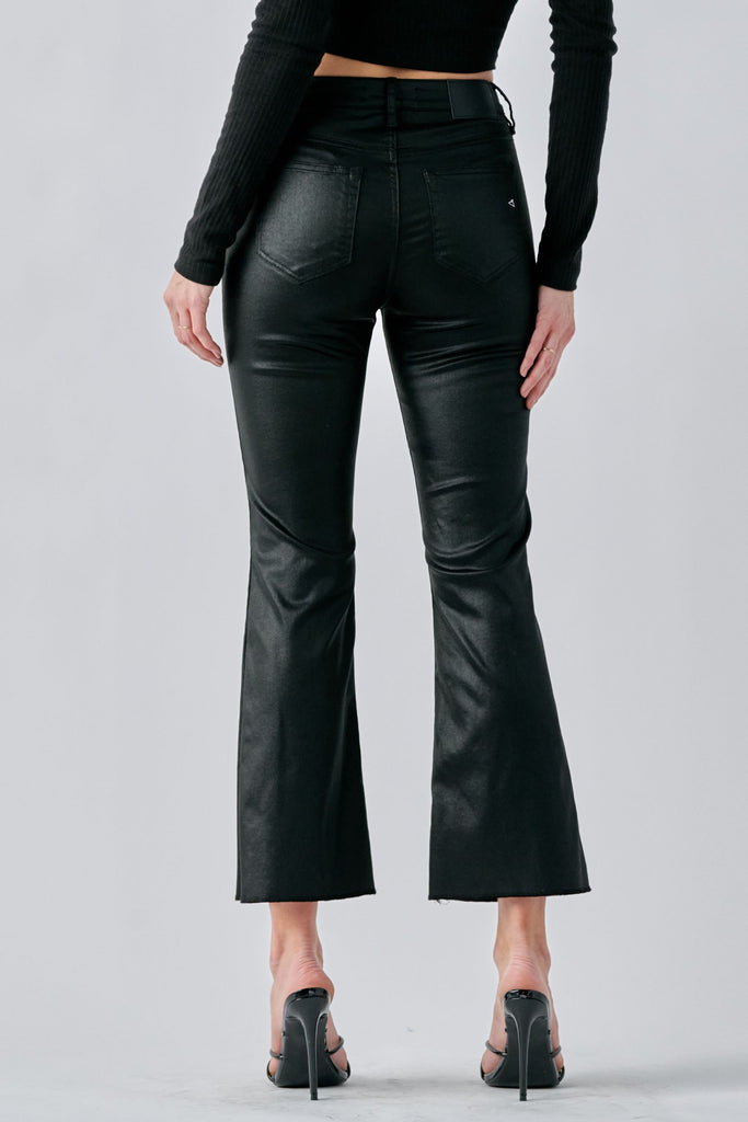[HAPPI] Black Coated Cropped Flare