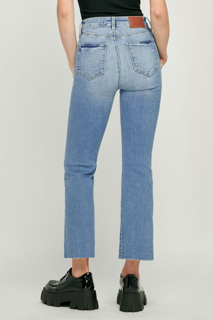 [HAPPI] LIGHT WASH CLEAN FLARE
