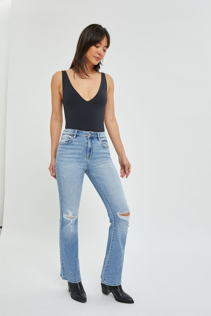 [REBEL] MEDIUM LIGHT DISTRESSED STRETCH 31" FLARE