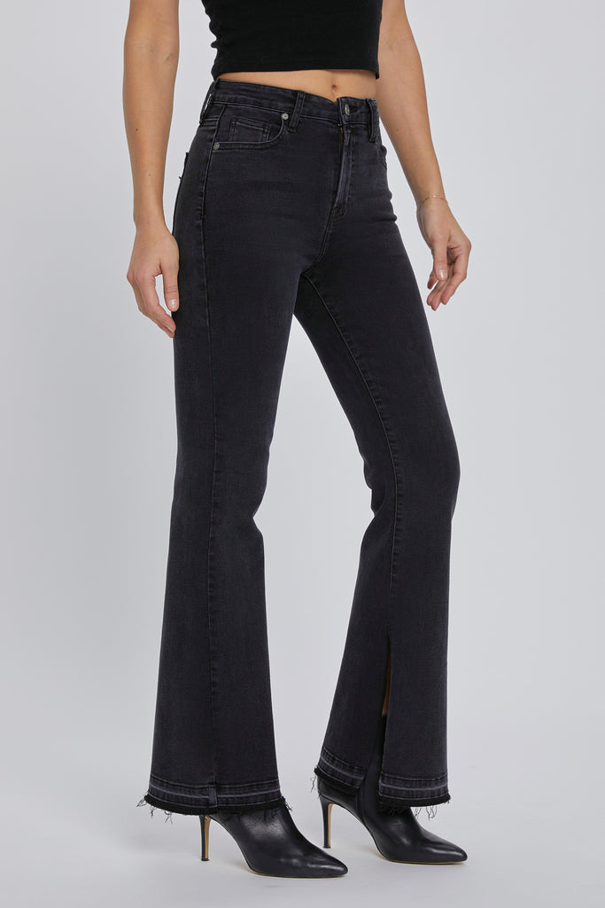[HAPPI] BLACK 31" INSEAM SLIT FLARE