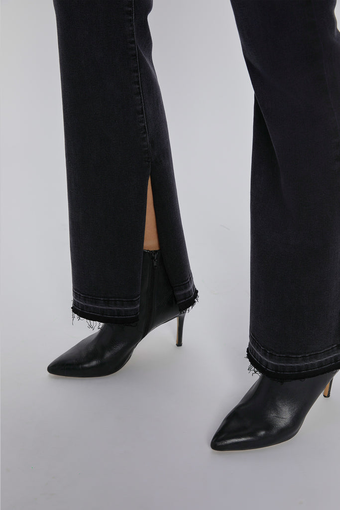 [HAPPI] BLACK 31" INSEAM SLIT FLARE