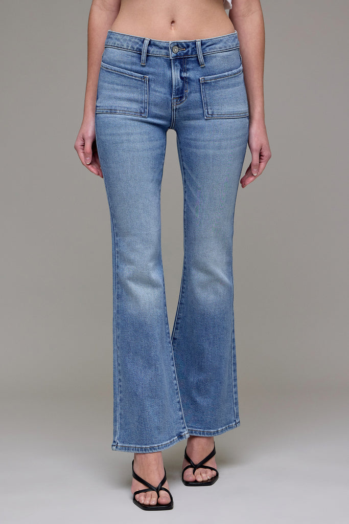 [HAPPI] MEDIUM LOW RISE 31" INSEAM FRONT POCKET FLARE