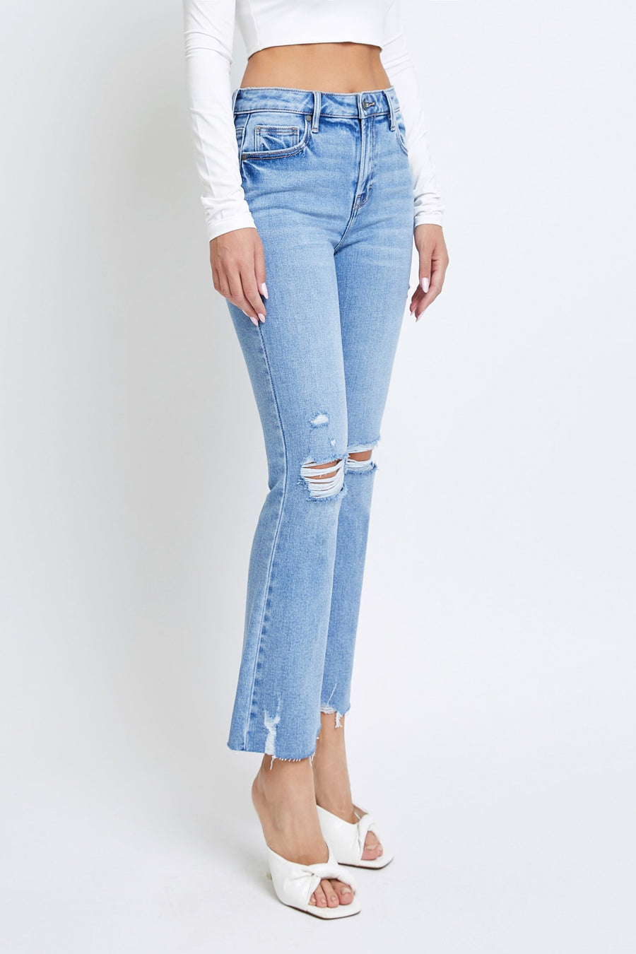 [HAPPI] LIGHT WASH DISTRESSED CLEAN CUT CROPPED FLARE