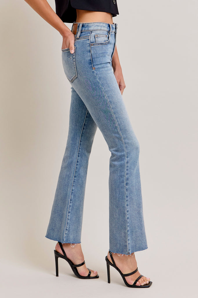[RYAN] MEDIUM LIGHT CLEAN STRETCH 31" INSEAM BOOTCUT