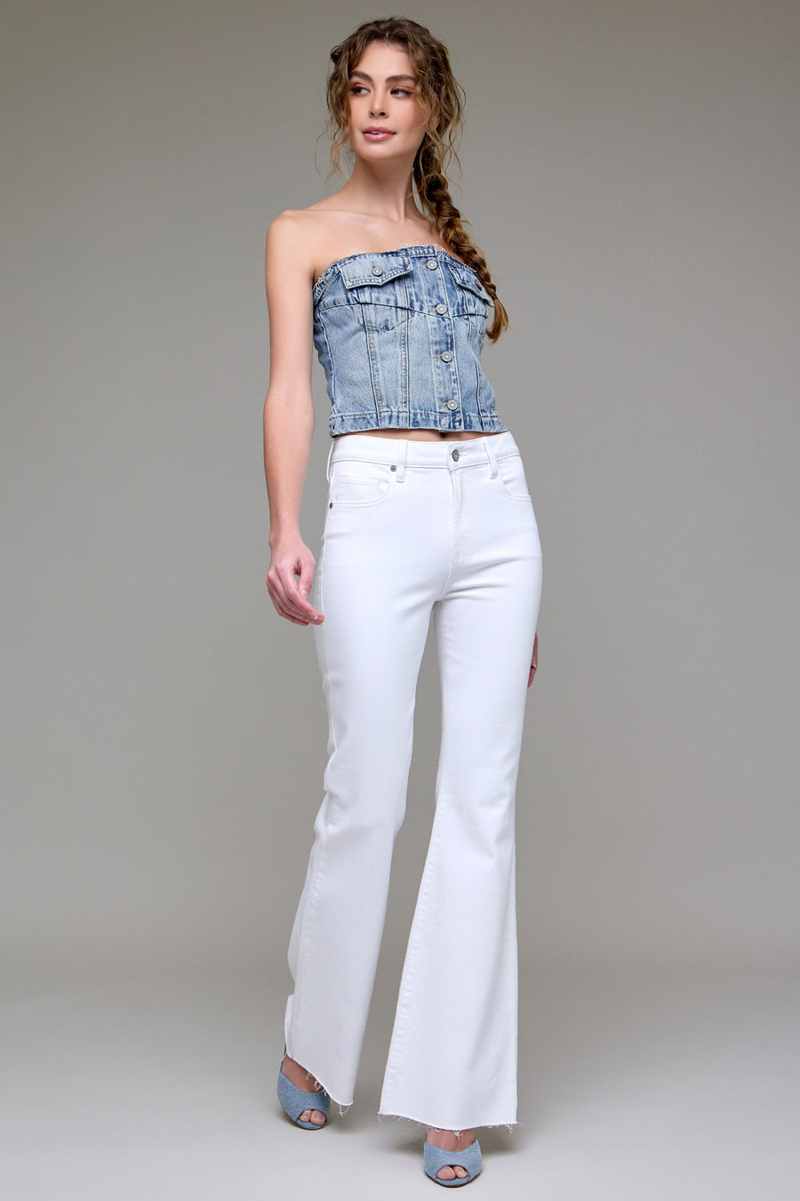 [HAPPI] White Clean Cut 33" Inseam Stretch Flare