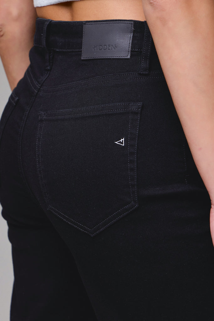 [HAPPI] Black Stretch Pintuck High Rise Comfort Flare