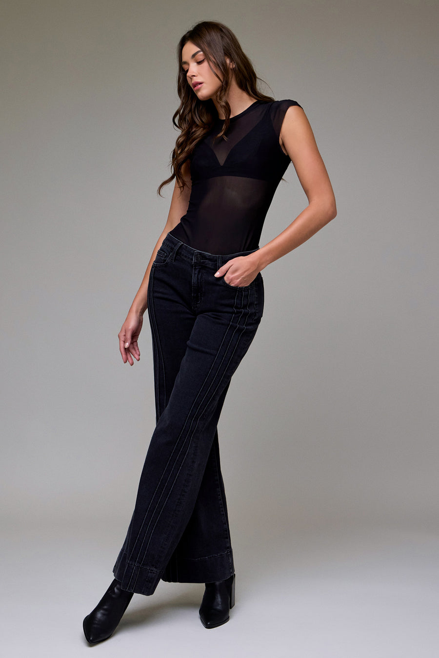 [HAPPI] Charcoal Wash Stretch Pintuck Mid Rise Comfort Flare