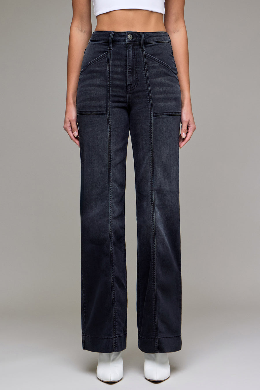 [HAPPI] Charcoal Seam 33" Inseam Comfort Flare