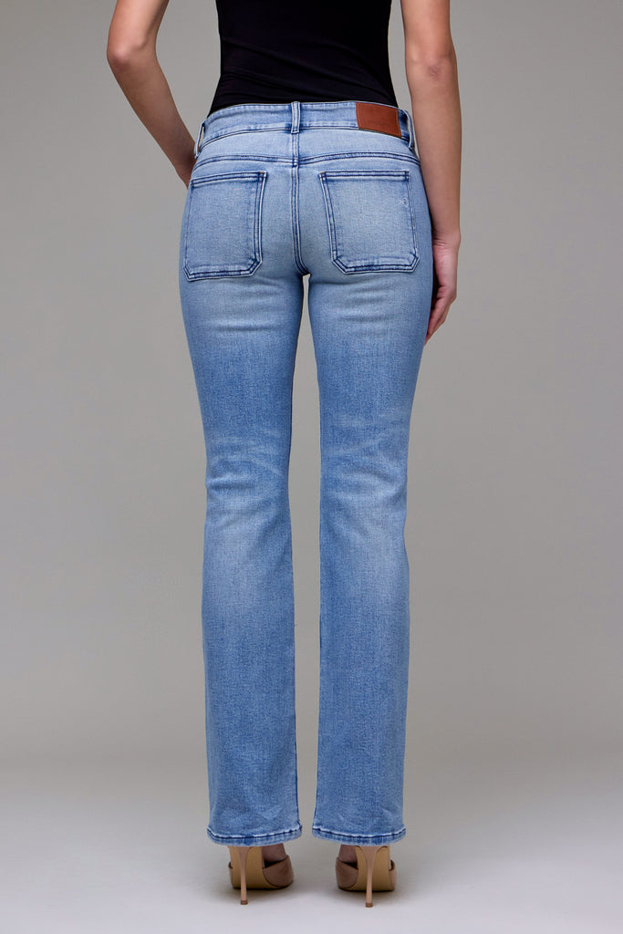 [RYAN] Medium Light Double Waistband Low Rise Bootcut