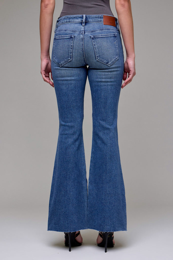[HAPPI] Medium Wash Stretch Fashion 33" Inseam Low Rise Flare