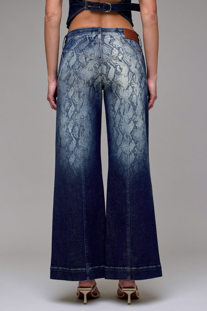 [HAPPI] Snake Print Star Stretch Comfort Flare
