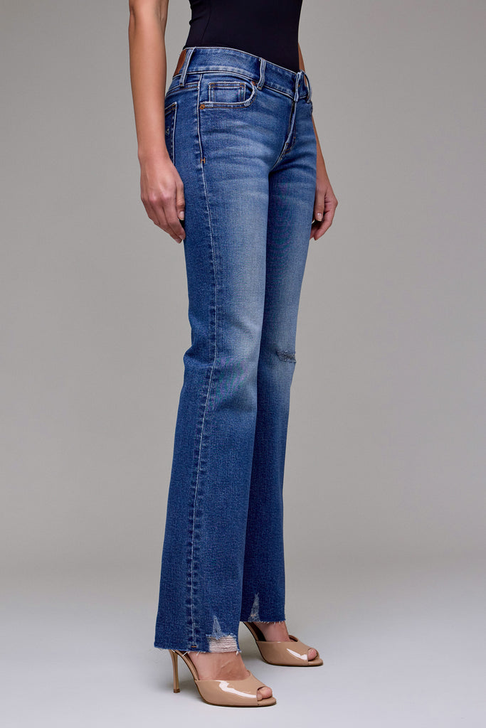 [RYAN] Medium Dark Stretch Low Rise 33" Inseam Bootcut