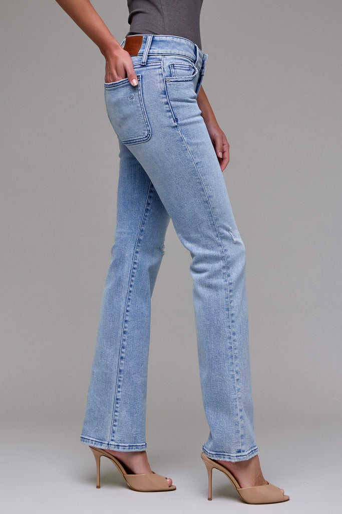 [RYAN] Light Wash Stretch Grinded Low Rise 33" Inseam Bootcut