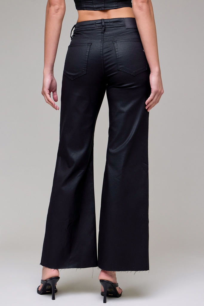 [HAPPI] Coated Low Rise 31' Inseam Comfort Flare