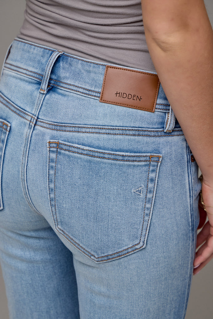 [RYAN] Light Wash Side Seam Low Rise Bootcut