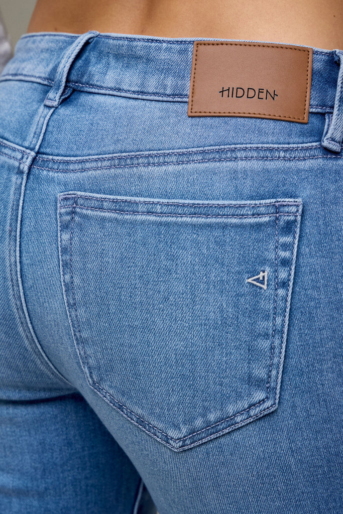 [HAPPI] Medium Dark Low Rise 32" Inseam Fashion Flare