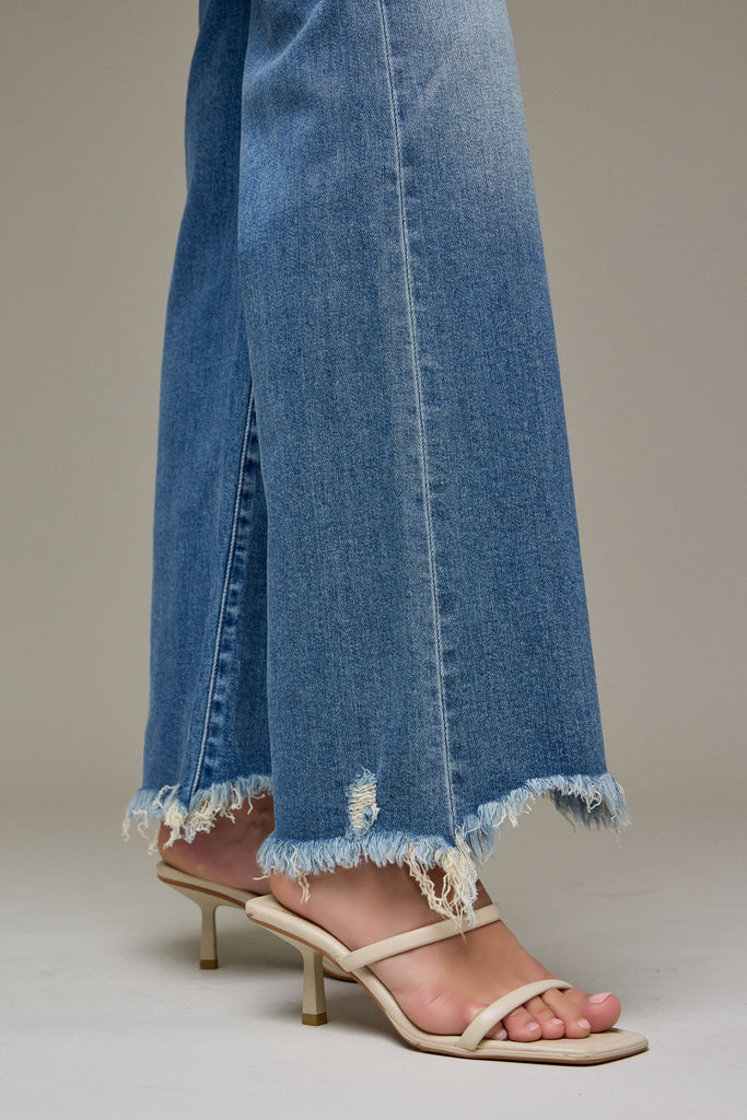 [HAPPI] Medium Wash Low Rise 32" Inseam Uneven Hem Comfort Flare