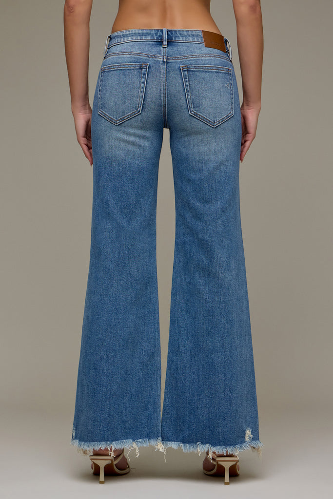 [HAPPI] Medium Wash Low Rise 32" Inseam Uneven Hem Comfort Flare