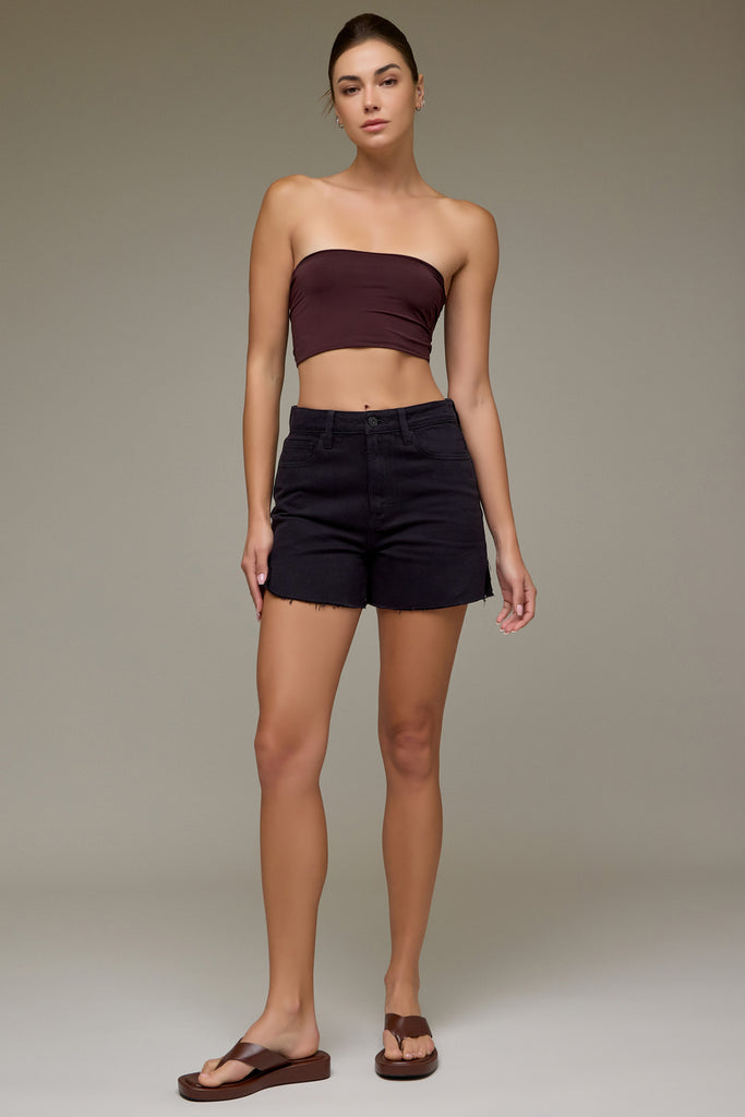 [SOFIE] Black Side Slit Mom Shorts