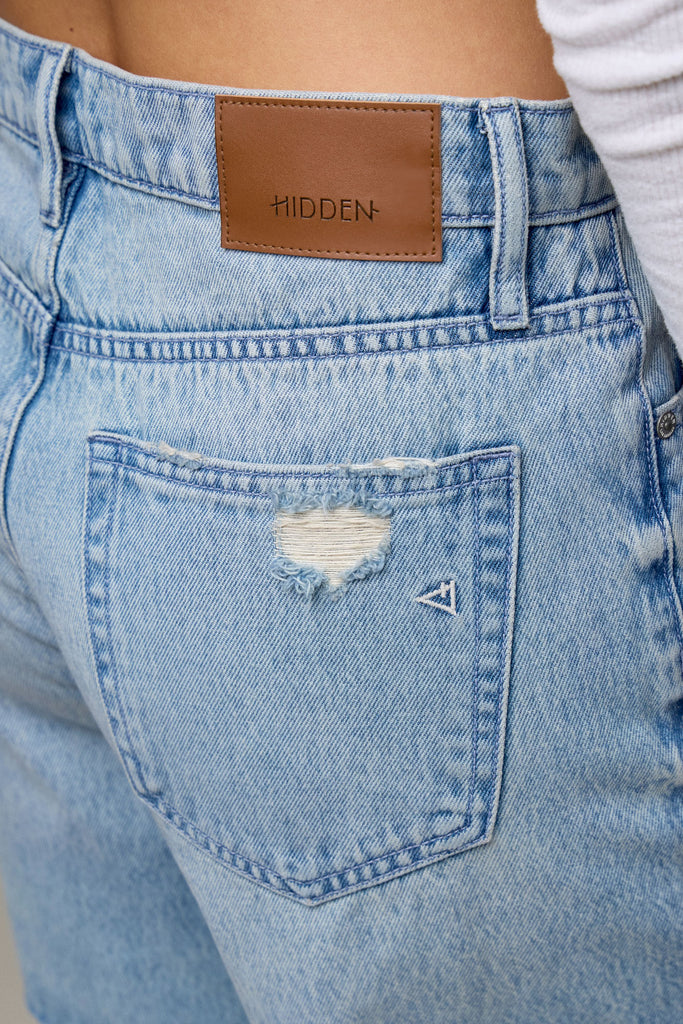 [ALYX] Medium Light Clean Cut 7 1/2" Inseam Baggy Shorts